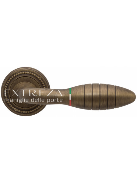 Ручка дверная на круглой розетке Extreza MIREL (Мирел) 316  R03 Бронза матовая F03