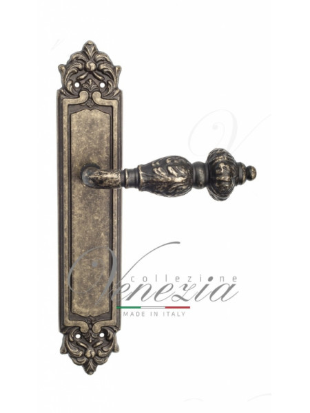 Ручка дверная на планке с фиксатором Venezia Lucrecia WC-2 PL96 античная бронза