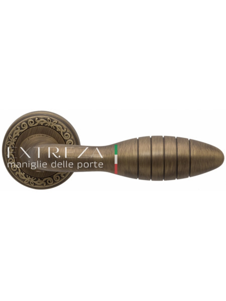 Ручка дверная на круглой розетке Extreza MIREL (Мирел) 316  R06 Бронза матовая F03